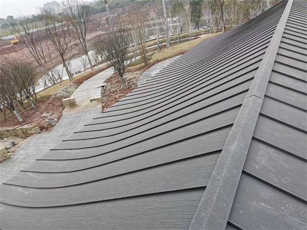 所述对接机构3包括安装槽301、弹簧302、活动块303、限位槽304、限位杆305、卡块306、固定块307、卡槽308和安装孔309