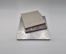 <b>而作为面板的锌板当中</b>