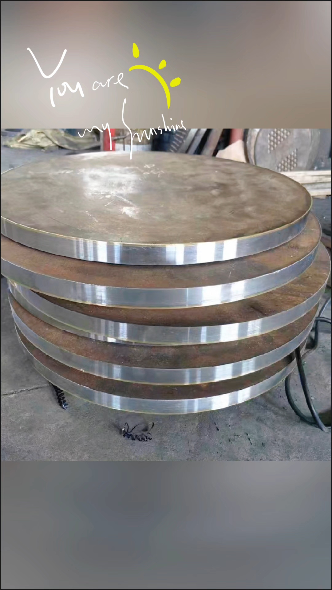 不锈钢复合板具有机械性能优良、耐腐蚀性强等特性