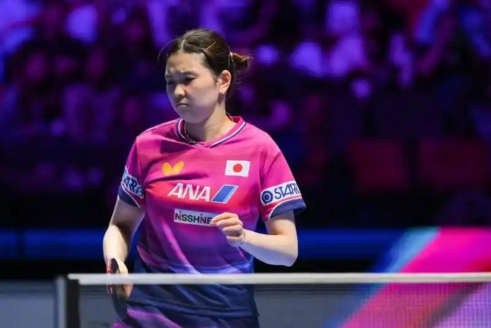 王曼昱逆转击败日本削球手 比赛触发罕见轮换发